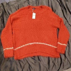 Super soft, fuzzy Splendid sweater Size L! New With Tags!